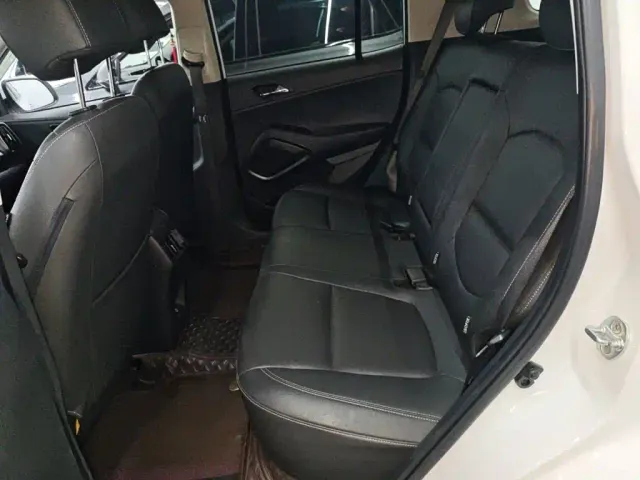 Hyundai ix35 — Фото автомобиля 12