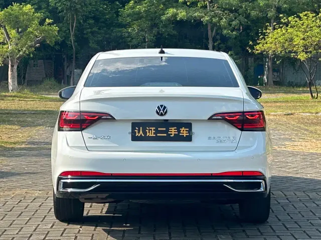 Volkswagen Sagitar — Фото автомобиля 4
