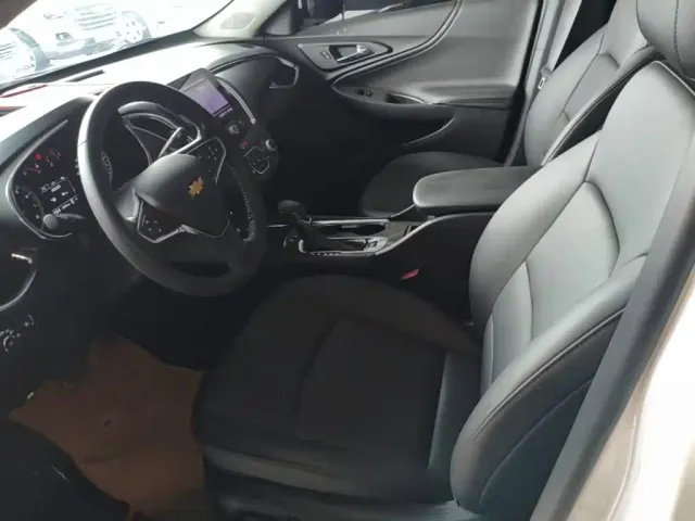 Chevrolet Malibu XL — Фото автомобиля 14