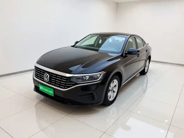 Фотография автомобиля — Volkswagen Passat