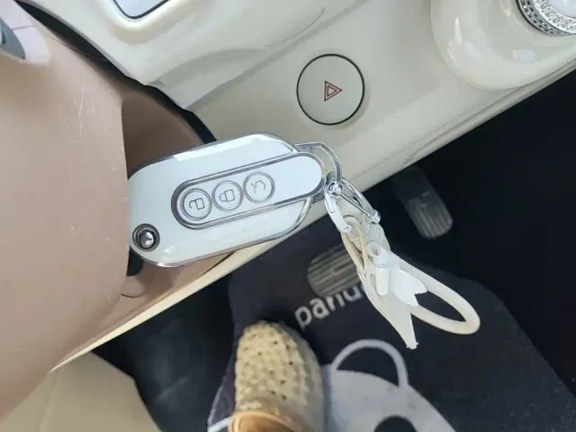 Wuling Hongguang Mini EV — Фото автомобиля 8
