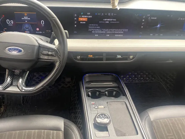 Ford Mondeo — Фото автомобиля 10