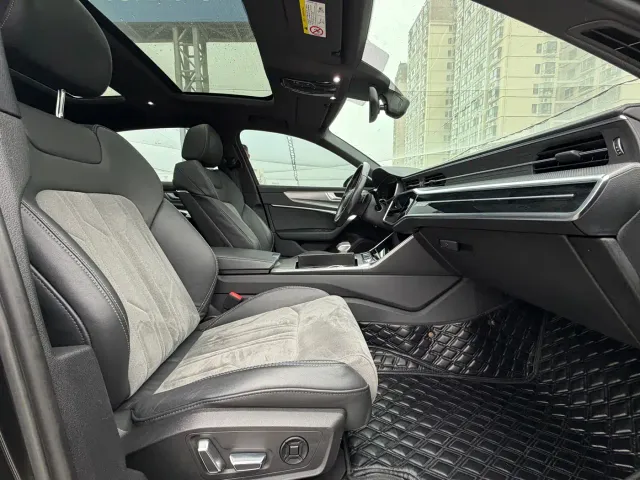 Audi A6L — Фото автомобиля 17