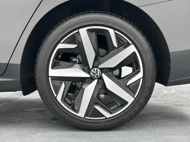Volkswagen Lamando — Фото автомобиля 30