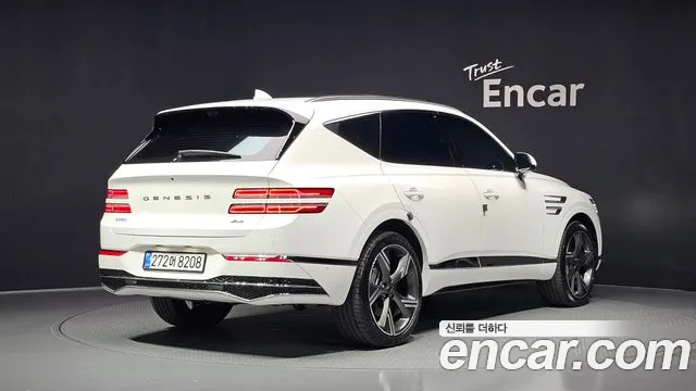 Genesis GV80 — Фото автомобиля 2
