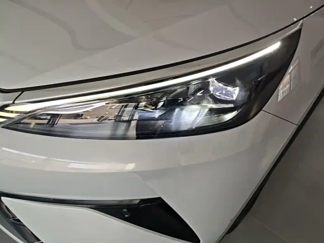 BYD Yuan PLUS — Фото автомобиля 23