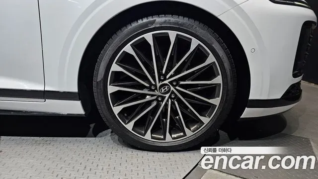 Hyundai Grandeur — Фото автомобиля 20