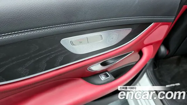 Mercedes-Benz CLS-Class — Фото автомобиля 20