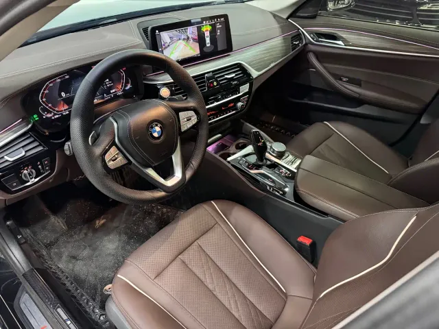 BMW 5 Series — Фото автомобиля 6