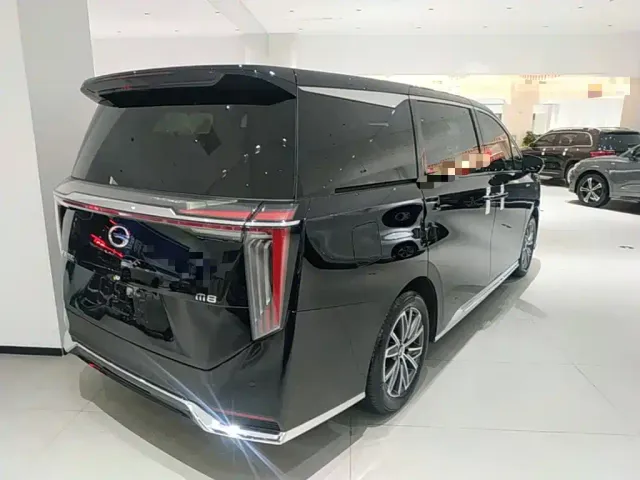 GAC Trumpchi M8 — Фото автомобиля 6