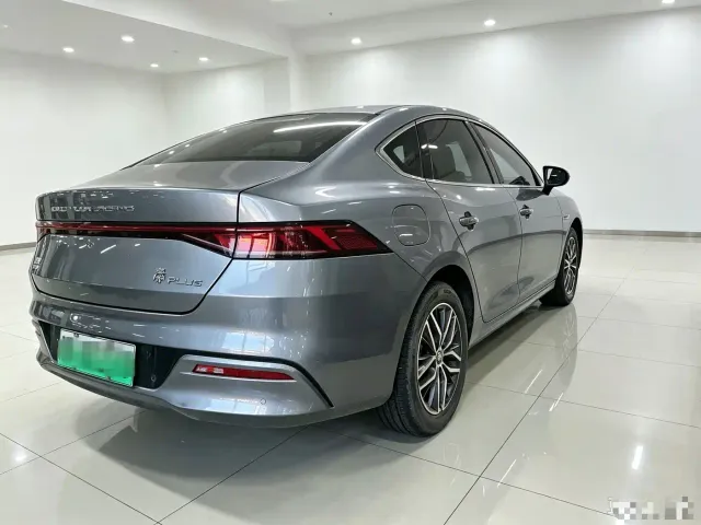 BYD Qin PLUS — Фото автомобиля 3