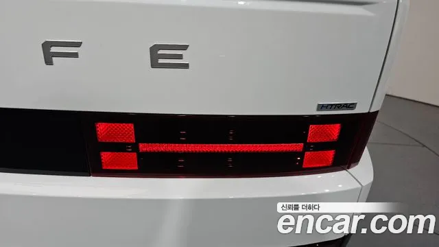 Hyundai Santafe Santa Fe (MX5) Бензин 2.5T 4WD — Фото автомобиля 19