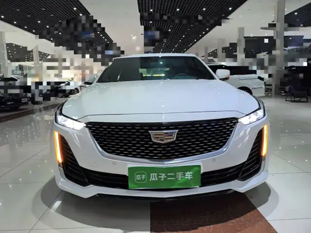 Cadillac CT5 — Фото автомобиля 2