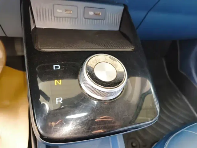Geely Geometry E Firefly — Фото автомобиля 13