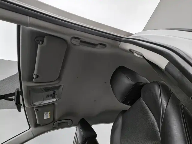 Toyota Wildlander — Фото автомобиля 14