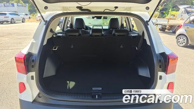 Kia Seltos — Фото автомобиля 18