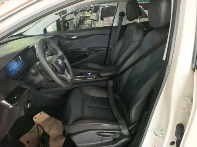 Buick Velite 6 — Фото автомобиля 14
