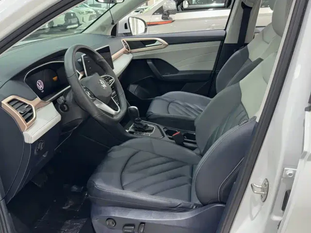 Volkswagen Tharu — Фото автомобиля 11