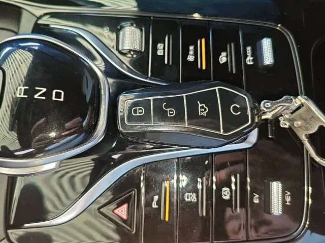 BYD Qin PLUS — Фото автомобиля 8