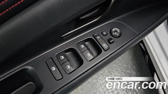 Hyundai Avante CN7 — Фото автомобиля 28