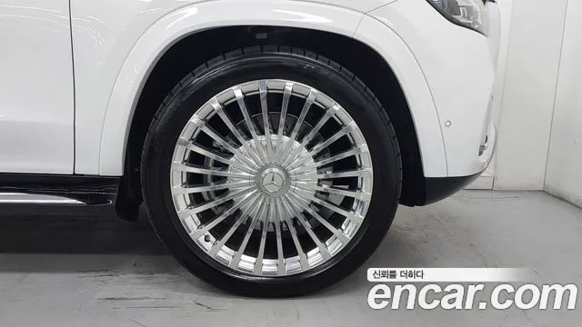 Mercedes-Benz GLS-Class — Фото автомобиля 5