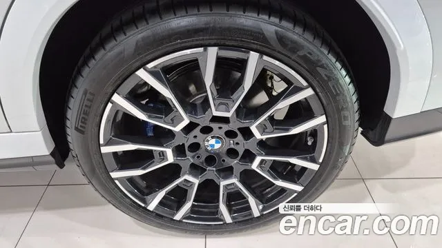 BMW X6 xDrive40i M Sport — Фото автомобиля 5