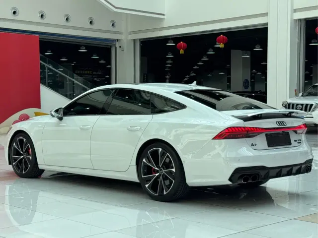 Audi A7 — Фото автомобиля 22