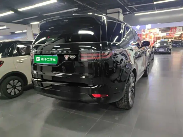 Land Rover Discovery — Фото автомобиля 6