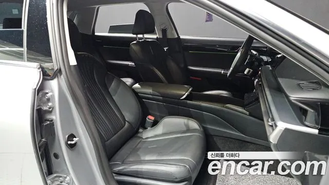 Hyundai Grandeur Grandeur (GN7) 3.5 Бензин 2WD — Фото автомобиля 24