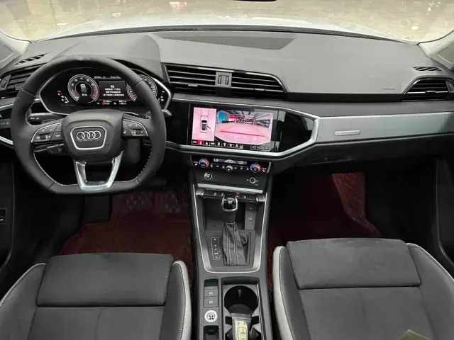 Audi Q3 — Фото автомобиля 7