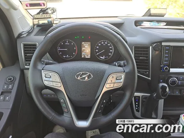 Hyundai Solati — Фото автомобиля 12