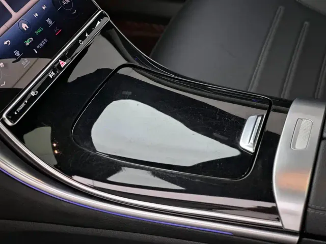 Mercedes-Benz C-Class — Фото автомобиля 11