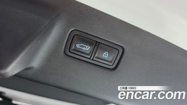 Hyundai Santafe Santa Fe (MX5) Бензин 2.5T 2WD — Фото автомобиля 11