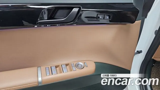 Hyundai Grandeur GN7 — Фото автомобиля 27