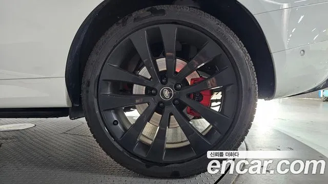 Land Rover Range Rover Sport — Фото автомобиля 21