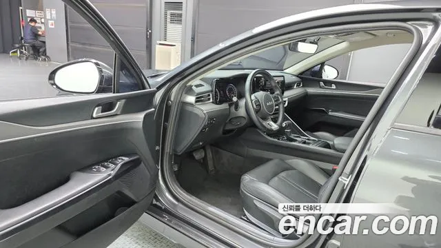 Kia K5 K5 3 поколение 2.0 LPI(Для проката) — Фото автомобиля 10