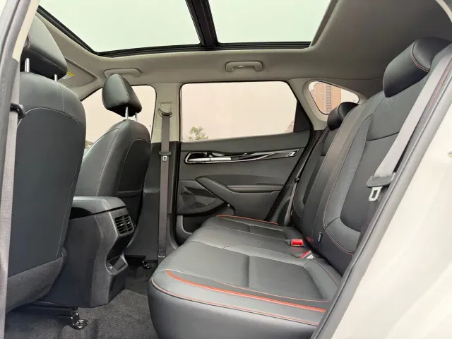 Kia Seltos — Фото автомобиля 22