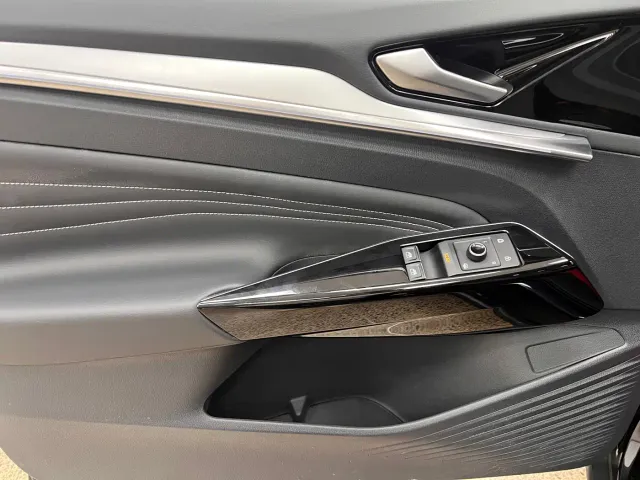 Volkswagen ID.4 CROZZ 2025 Pure Enjoyment Edition — Фото автомобиля 12