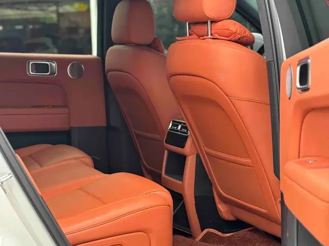 Li Auto L6 — Фото автомобиля 4