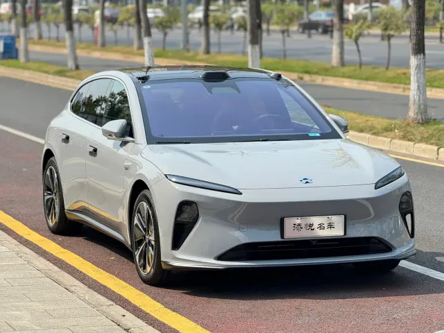 Nio ET5 Touring — Фото автомобиля 3
