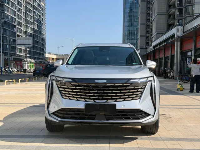 Geely Boyue L — Фото автомобиля 2