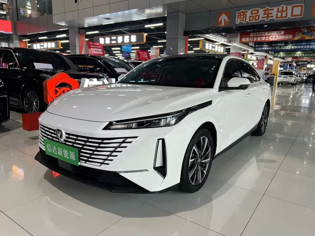 Фотография автомобиля — Changan Eado