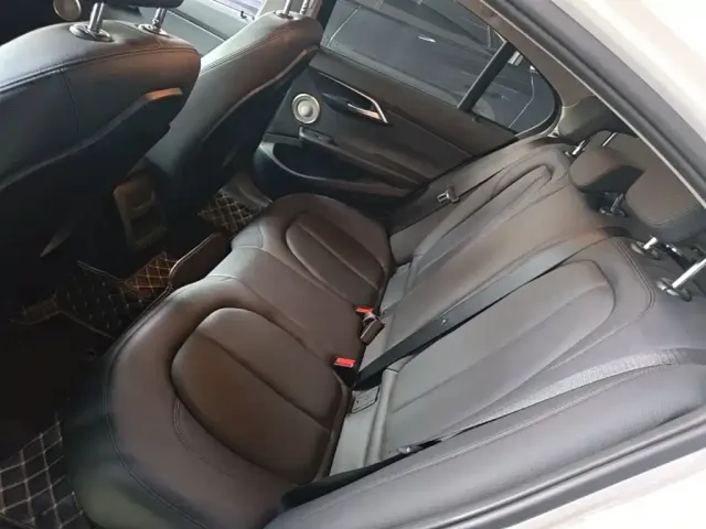 BMW 1 Series — Фото автомобиля 16