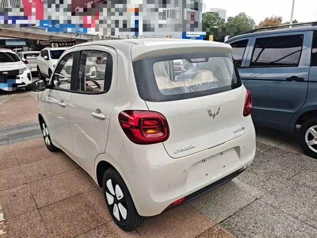 Wuling Hongguang Mini EV — Фото автомобиля 4