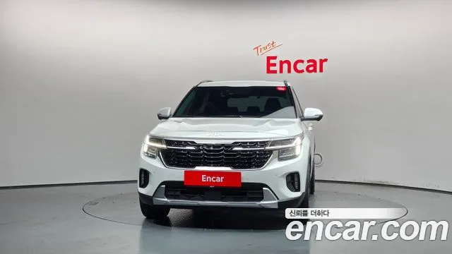 Kia Seltos New — Фото автомобиля 3