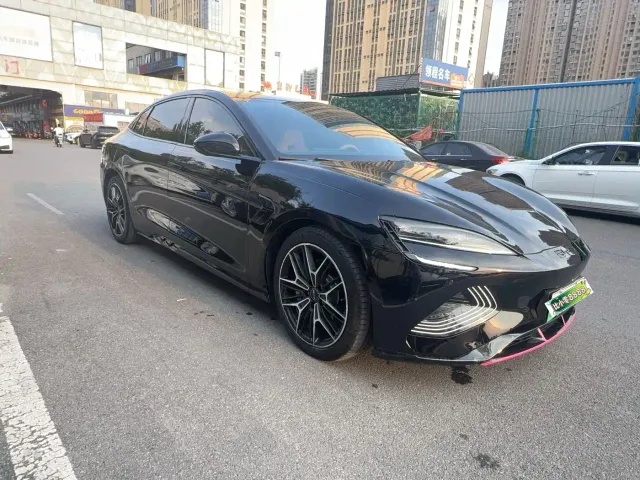 BYD Seal — Фото автомобиля 2