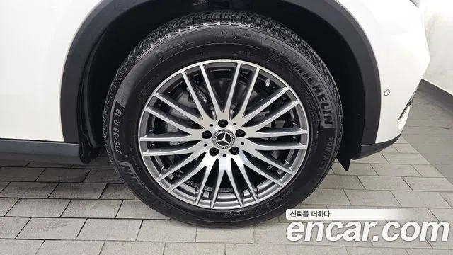 Mercedes-Benz GLC-Class — Фото автомобиля 21