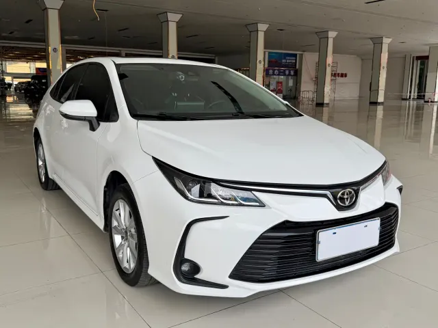 Toyota Corolla — Фото автомобиля 3