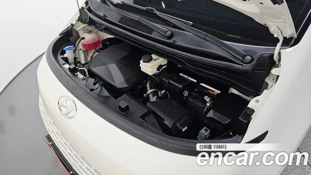 Hyundai Staria — Фото автомобиля 9