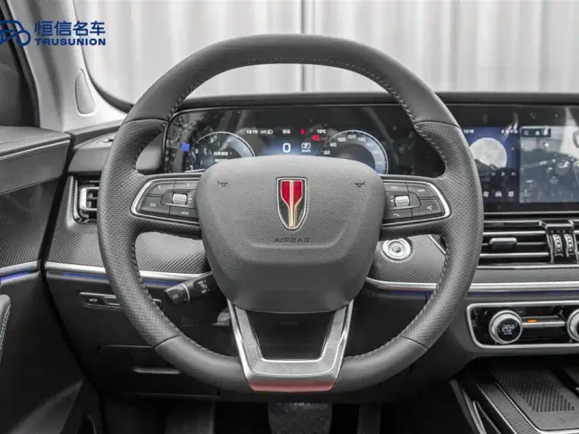 Hongqi HS5 — Фото автомобиля 17